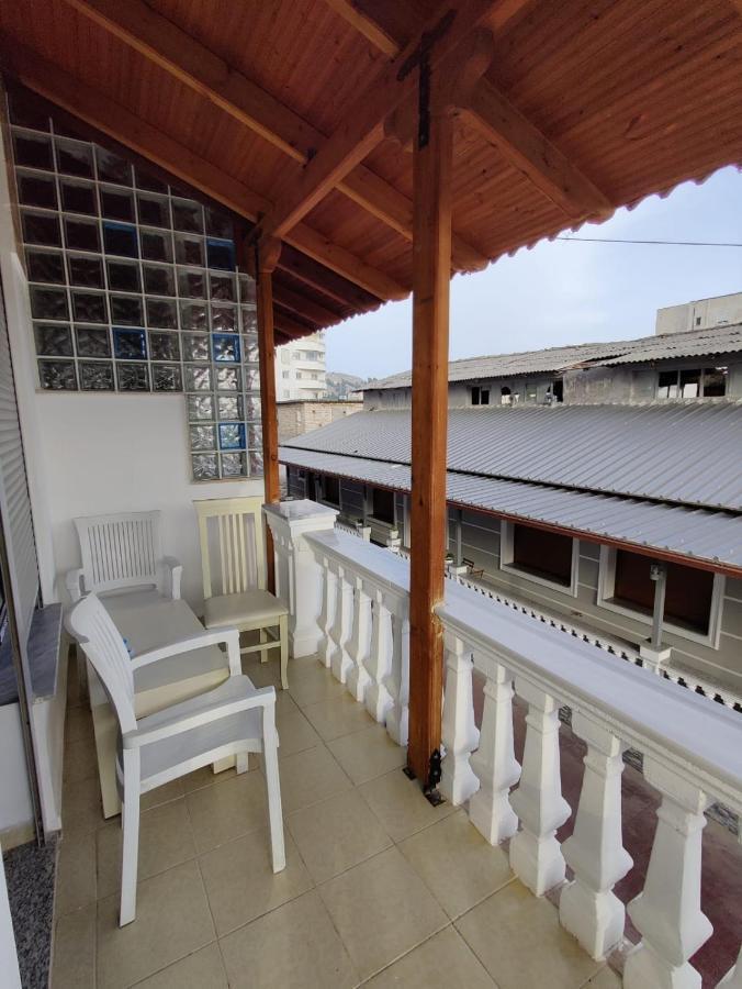 Solei Apartments Saranda Extérieur photo