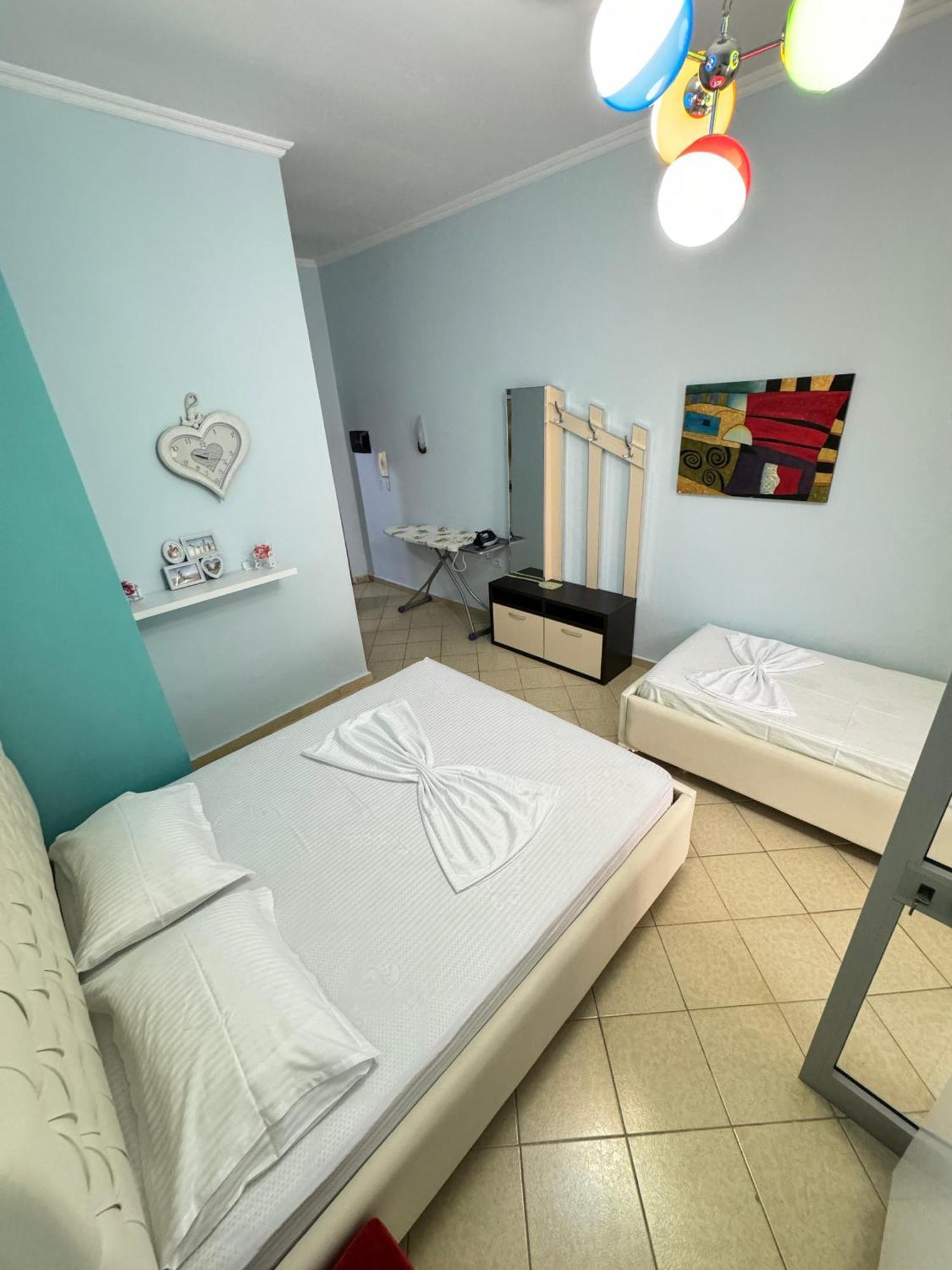 Solei Apartments Saranda Extérieur photo